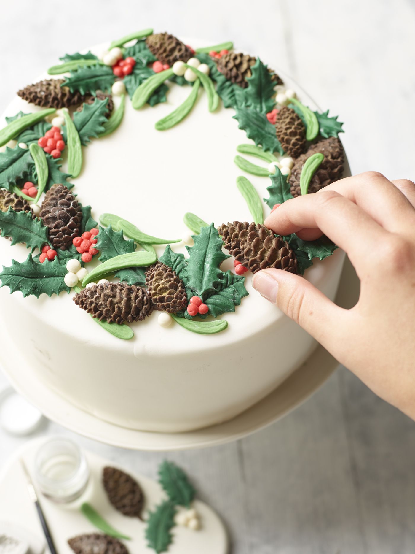 Course Image for DECORATE Decorate A Christmas Cake